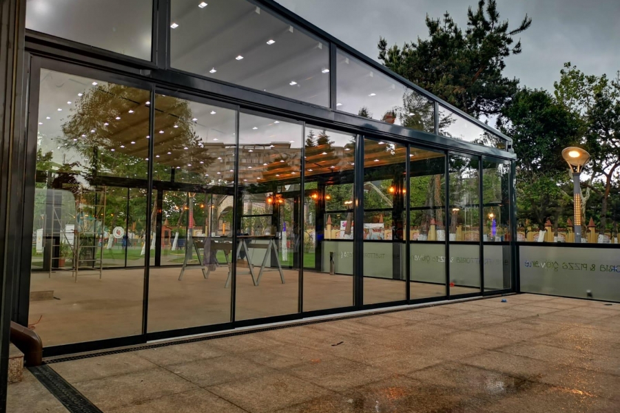 Büyükçekmece Giyotin Cam Balkon Modelleri